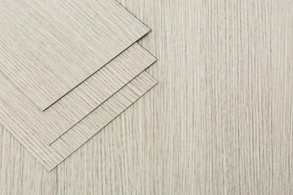 手持式色差儀檢測PVC塑料地板的色差