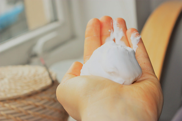 分光測色儀改善剃須膏顏色質量控製